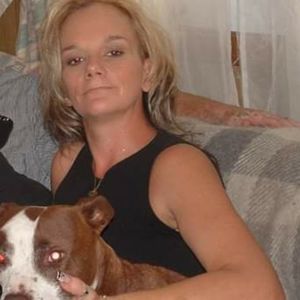 Meet your Posher, Deedee